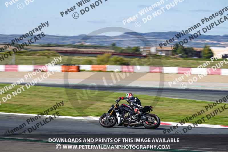 Circuito de Navarra;Spain;event digital images;motorbikes;no limits;peter wileman photography;trackday;trackday digital images